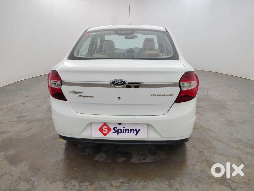 Ford Figo Aspire Titanium, 2016, Petrol