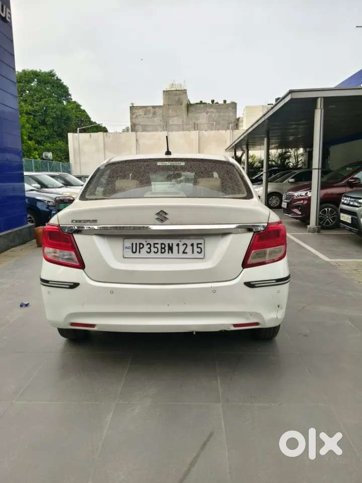 Maruti Suzuki Dzire 1.2 Vxi, 2023, Petrol
