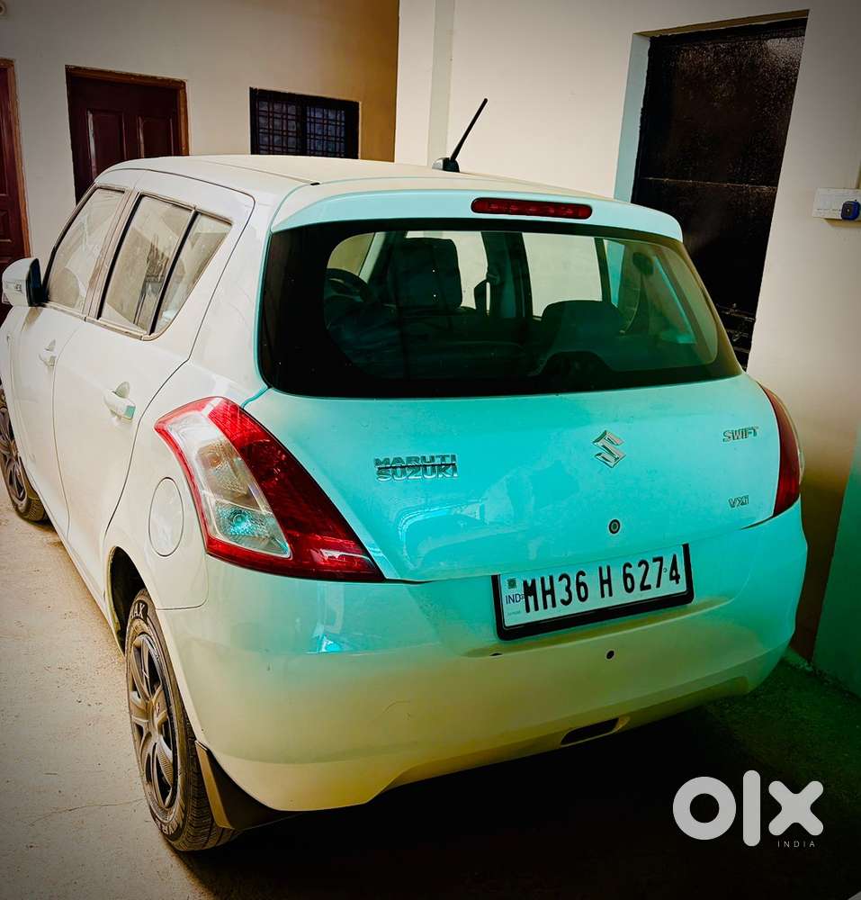 Maruti Suzuki Swift Vxi 2015