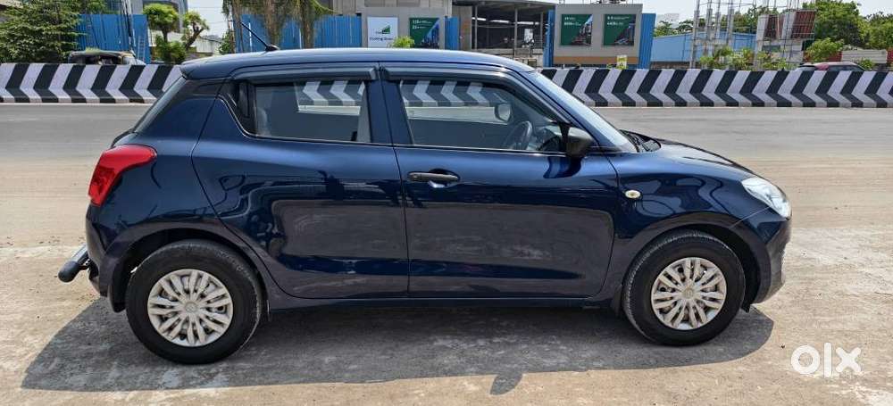 Maruti Suzuki Swift Lxi, 2018, Petrol