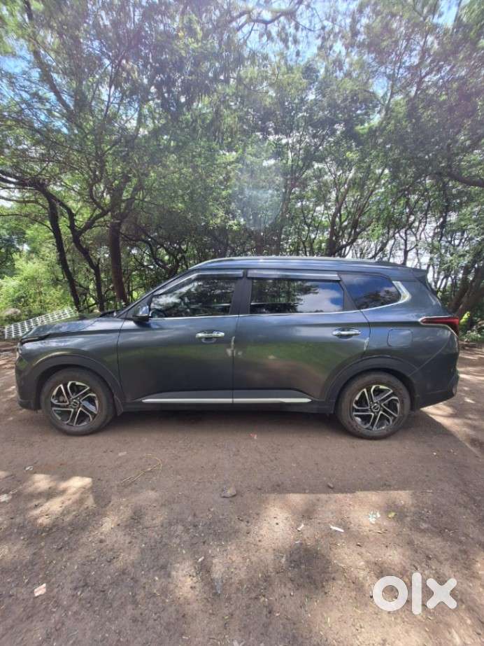 Kia Carens Luxury (o)1.5 Diesel At 7 Str, 2023