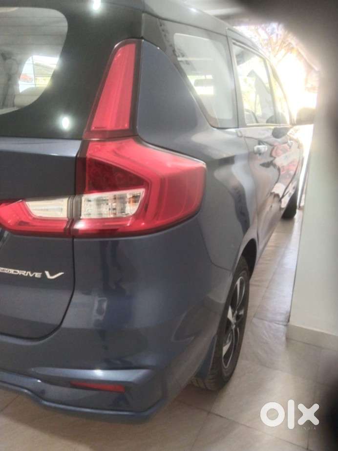 Toyota Rumion V At, 2023