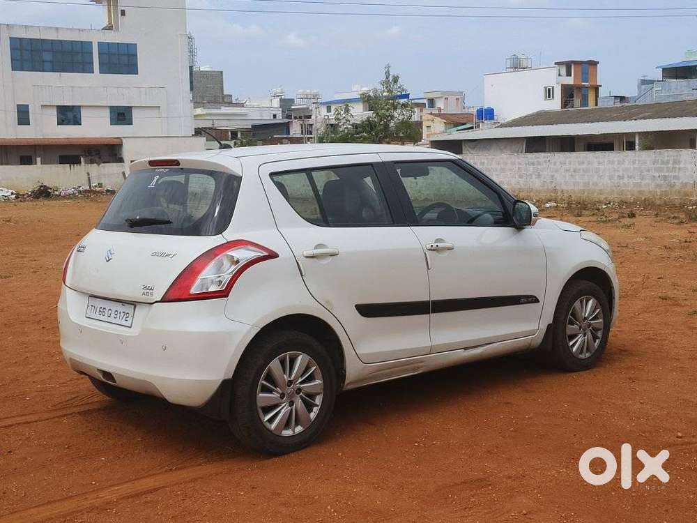 Maruti Suzuki Swift Zdi Plus, 2015, Diesel