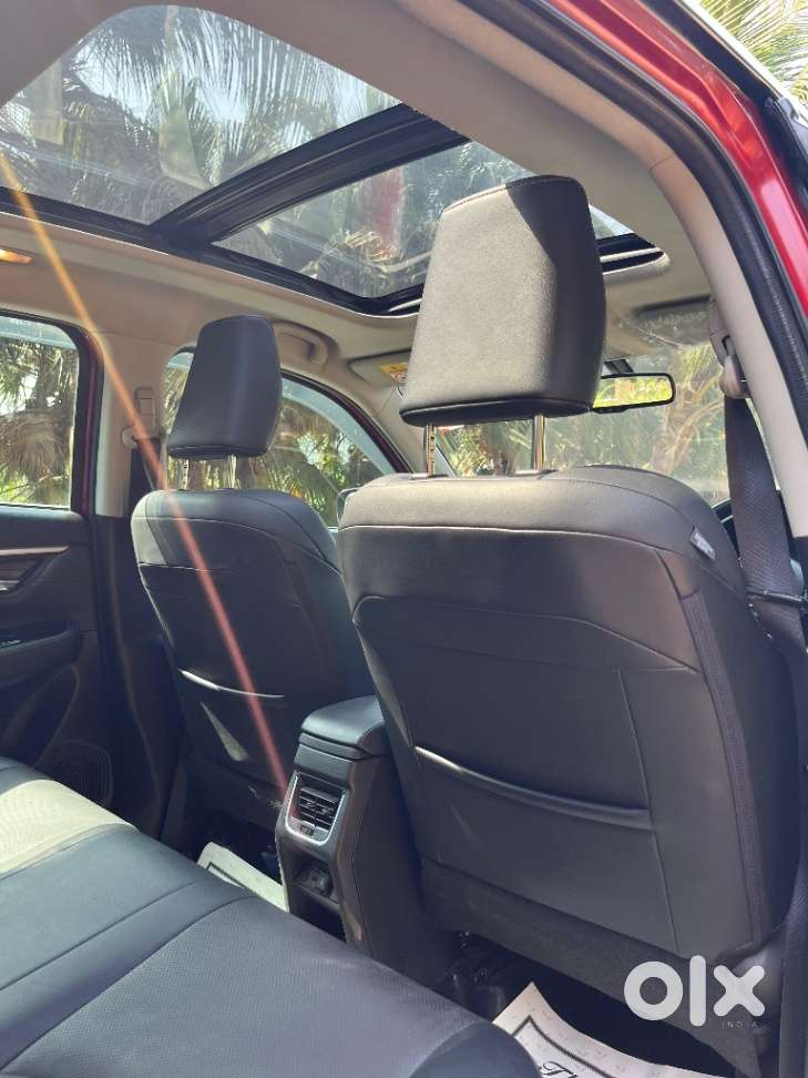 Maruti Suzuki Grand Vitara 1.5 Alpha Plus Intelligent Hybrid Ecvt, 2..
