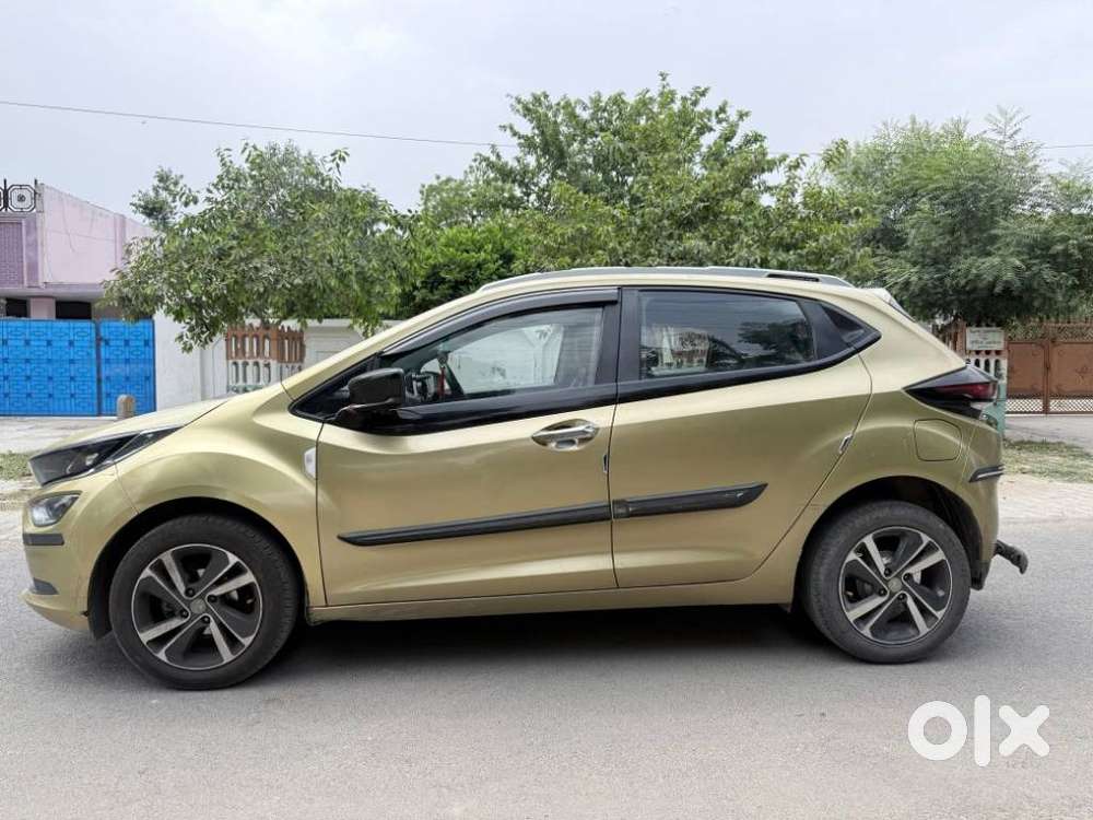 Tata Altroz Xz, 2020, Petrol