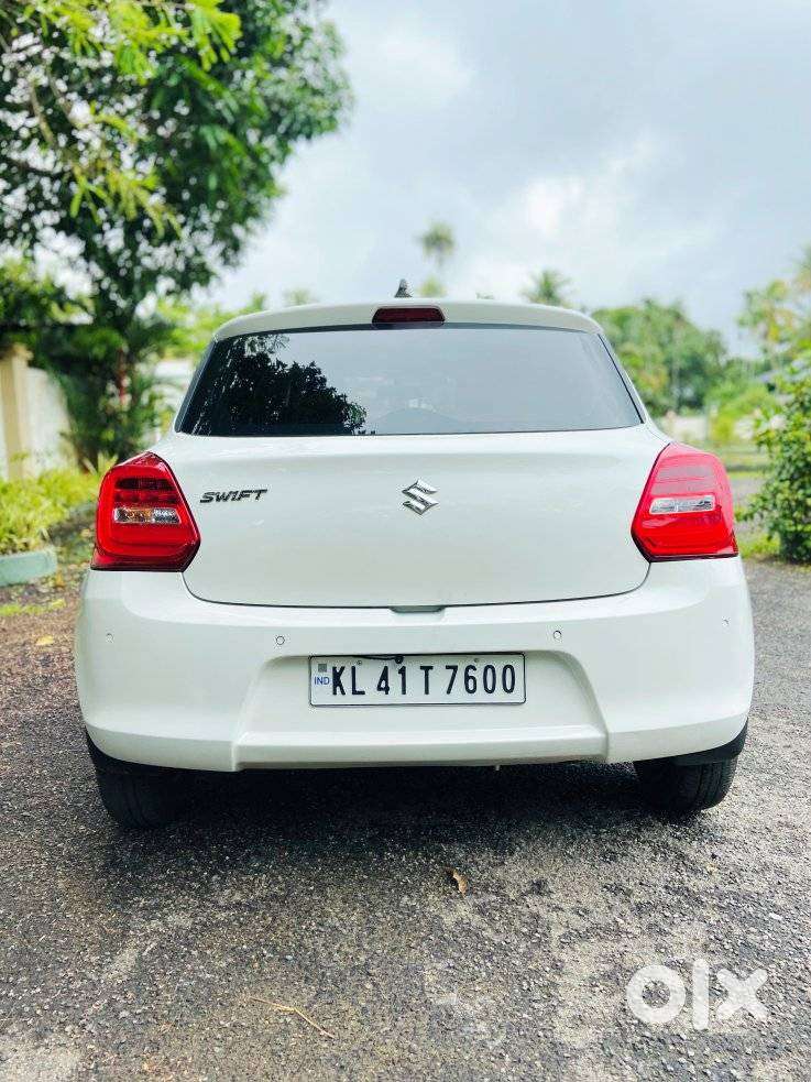 Maruti Suzuki Swift Vxi Ags, 2023, Petrol