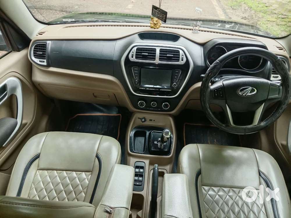 Mahindra Tuv 300 T10 Amt (automatic), 2018, Diesel