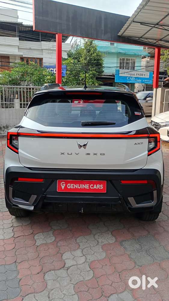 Mahindra Xuv 3xo Ax7 Diesel Mt, 2025, Diesel
