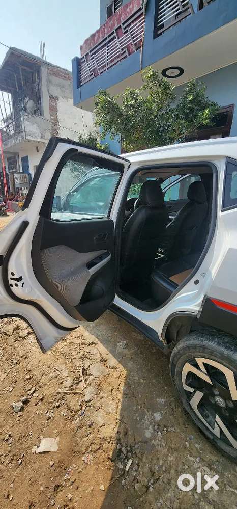 Nissan Magnite 2021 Cng & Hybrids 50000 Km Driven