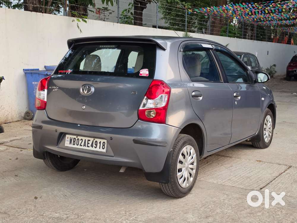 Toyota Etios Liva, 2013, Petrol