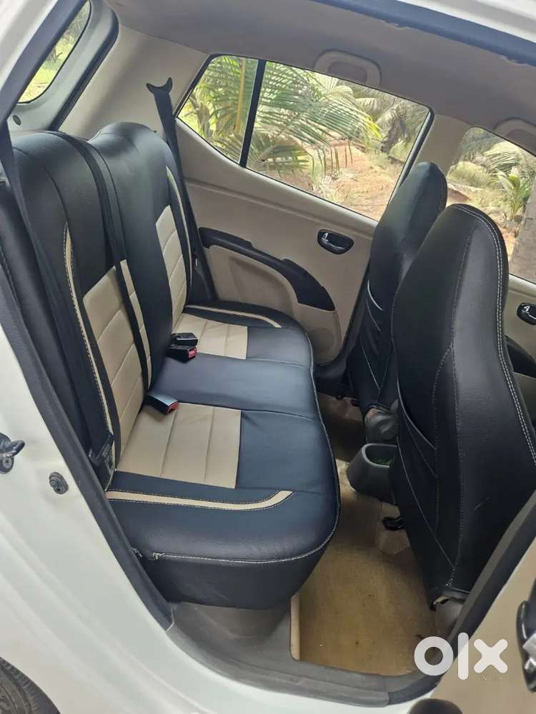 Hyundai I10 2011 Petrol 60000 Km Driven