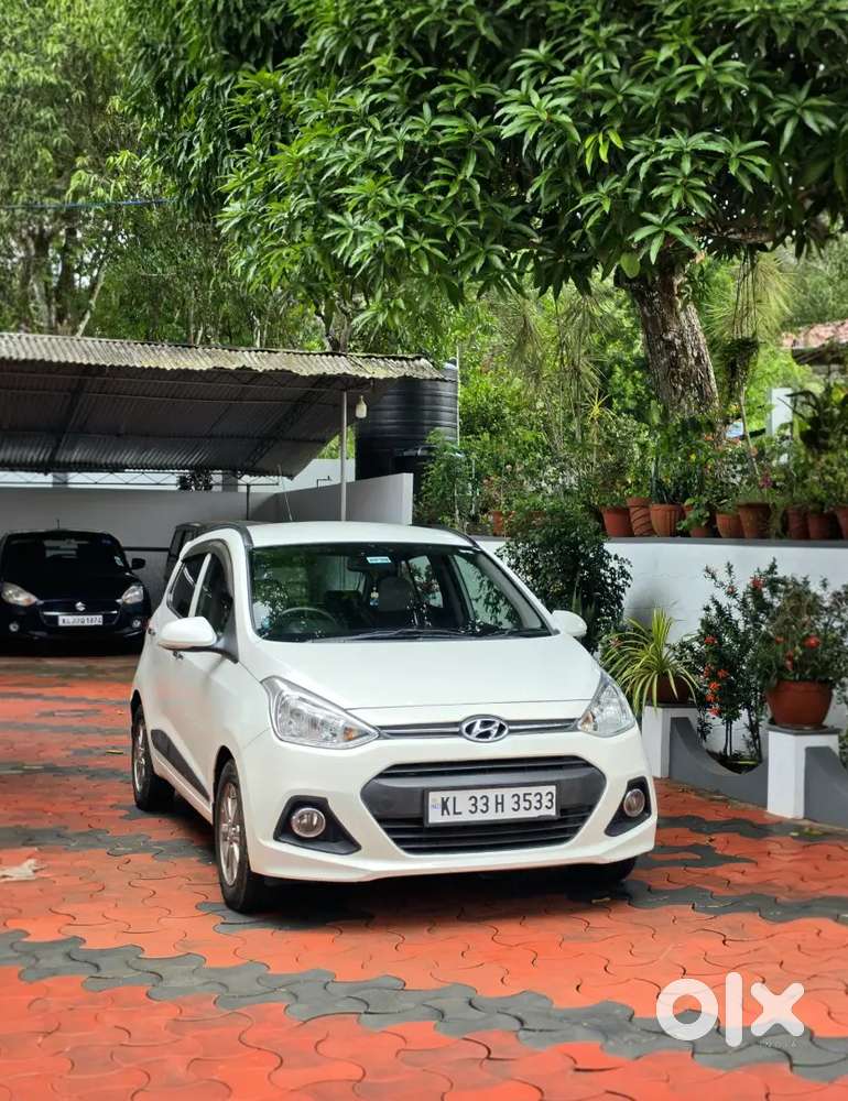 Hyundai Grand I10  Automatic Petrol Asta Top Varient