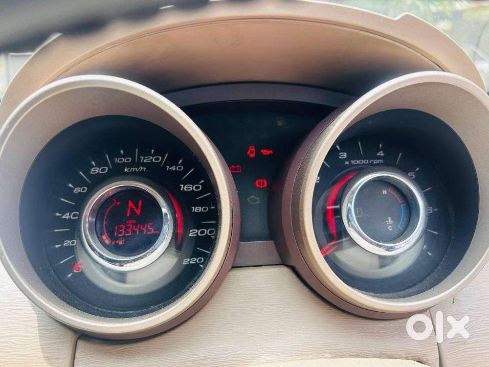 Mahindra Xuv500 W8, 2014, Diesel