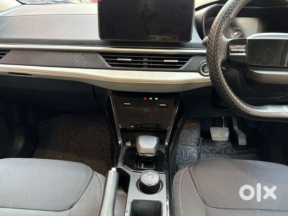 Tata Nexon Creative Plus S 1.2 Revotron Petrol 6 Amt Dt, 2024, Petro..