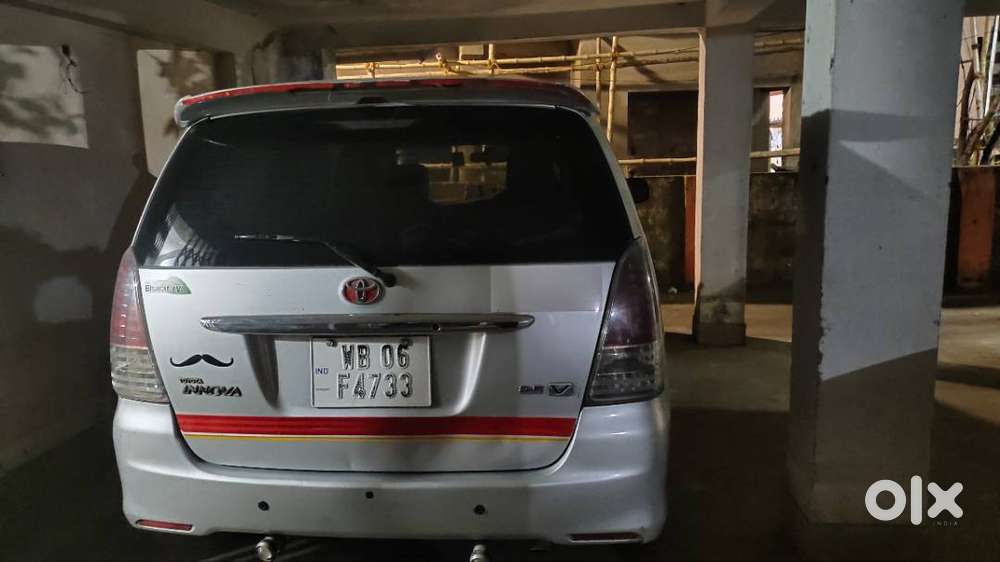 Toyota Innova Crysta 2011 Diesel  Geat Deal