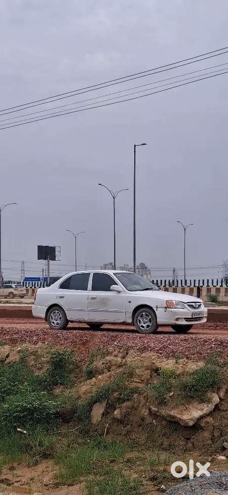 Hyundai Accent Hatchback 2011