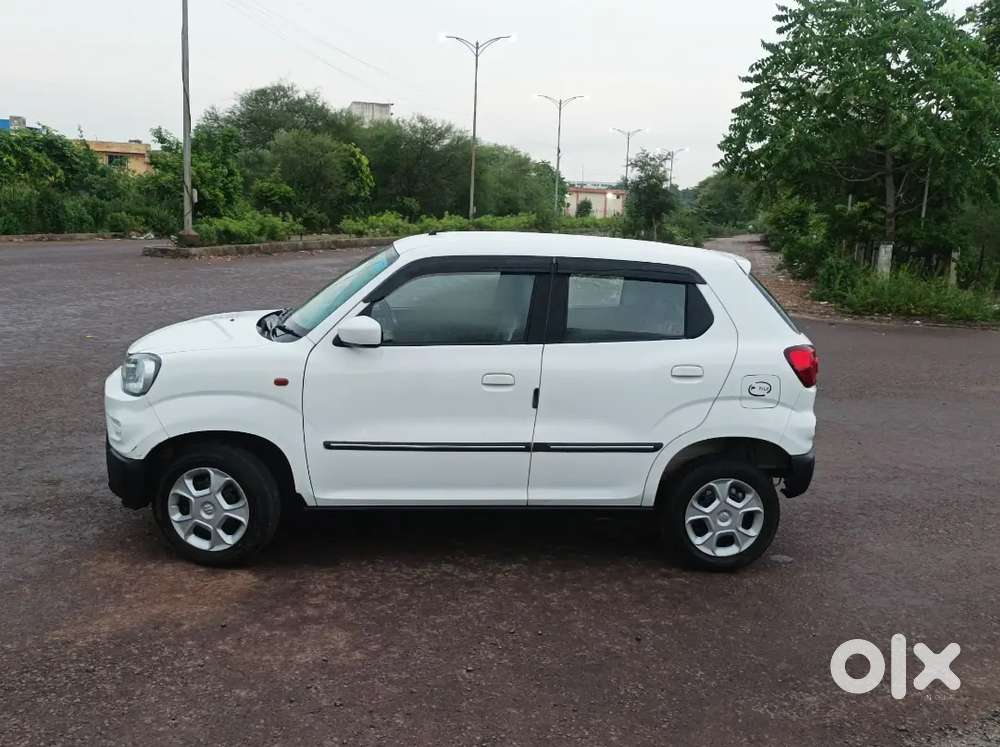 Maruti S-presso Amt Top - 2024 Model