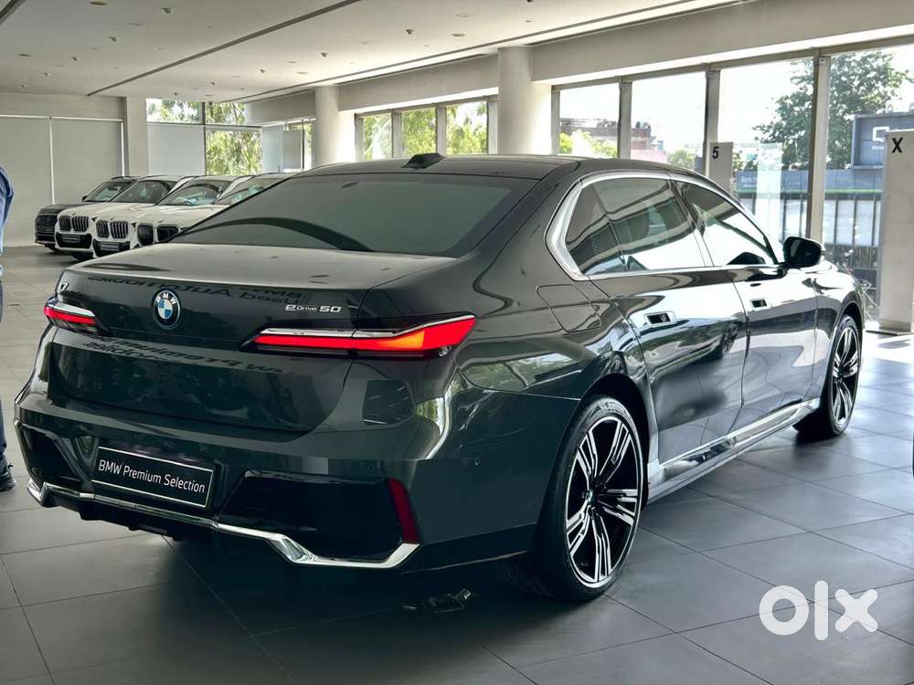 Bmw I7 M70 Xdrive, 2025, Electric