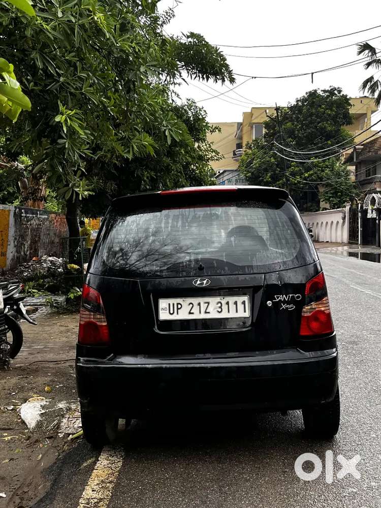 Hyundai Santro Xing Black (alloy Wheels)