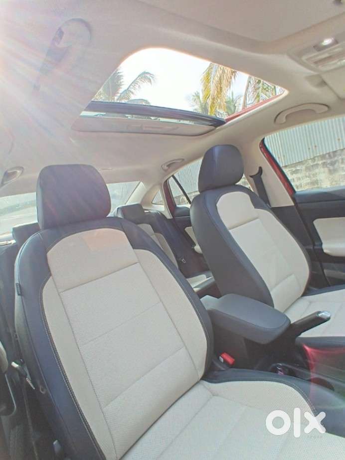Volkswagen Virtus Topline 1.0 Tsi At (electric Seats), 2024, Petrol