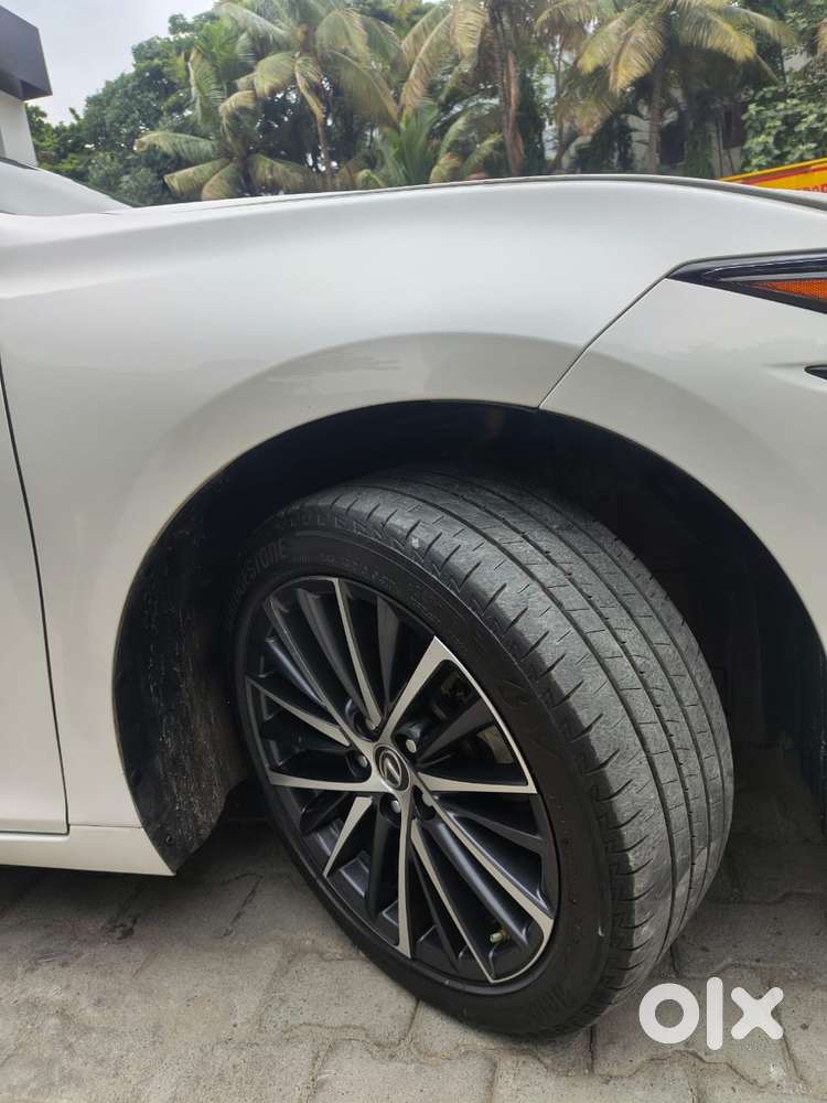 Lexus Es 300h, 2024, Petrol