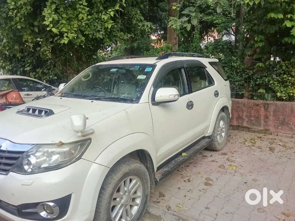 Toyota Fortuner 3.0 2014