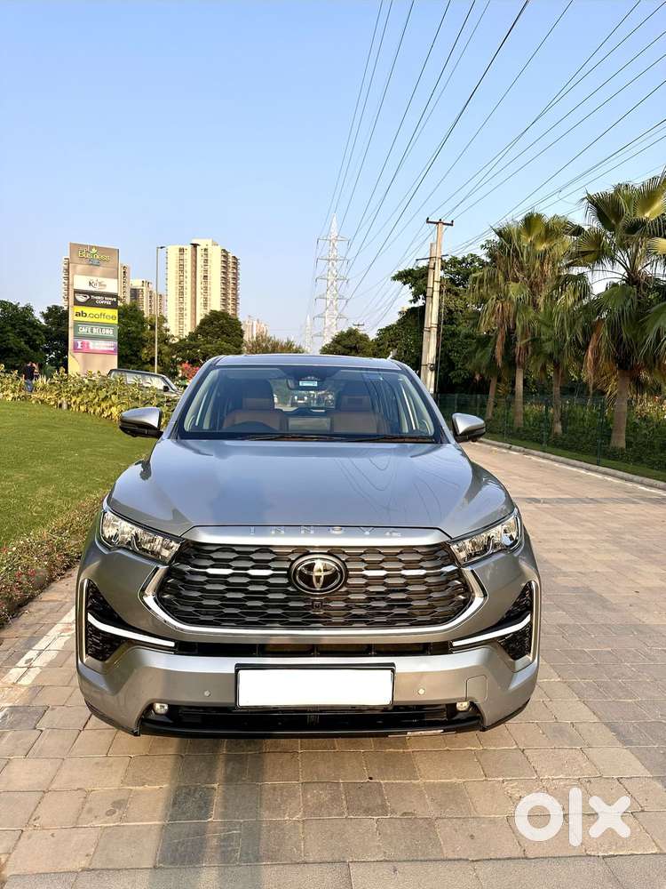 Toyota Innova Hycross 2.0 Zx (o) Hybrid 7 Str, 2025, Electric