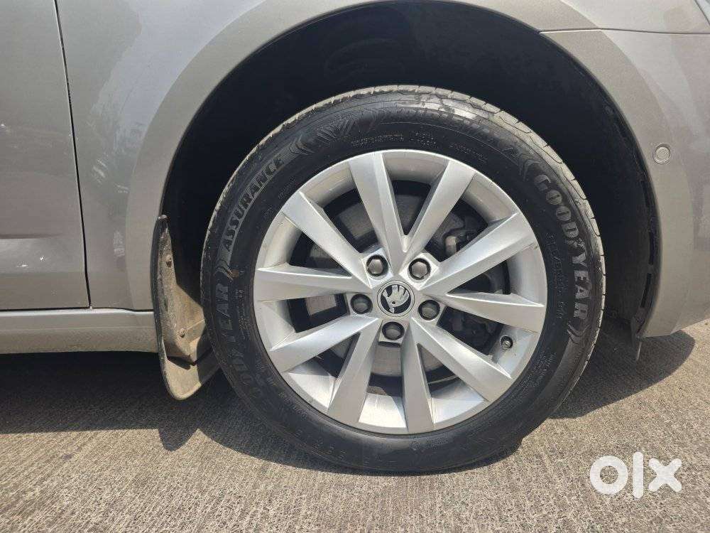 Skoda Octavia 1.8 Tsi At L K, 2019, Petrol