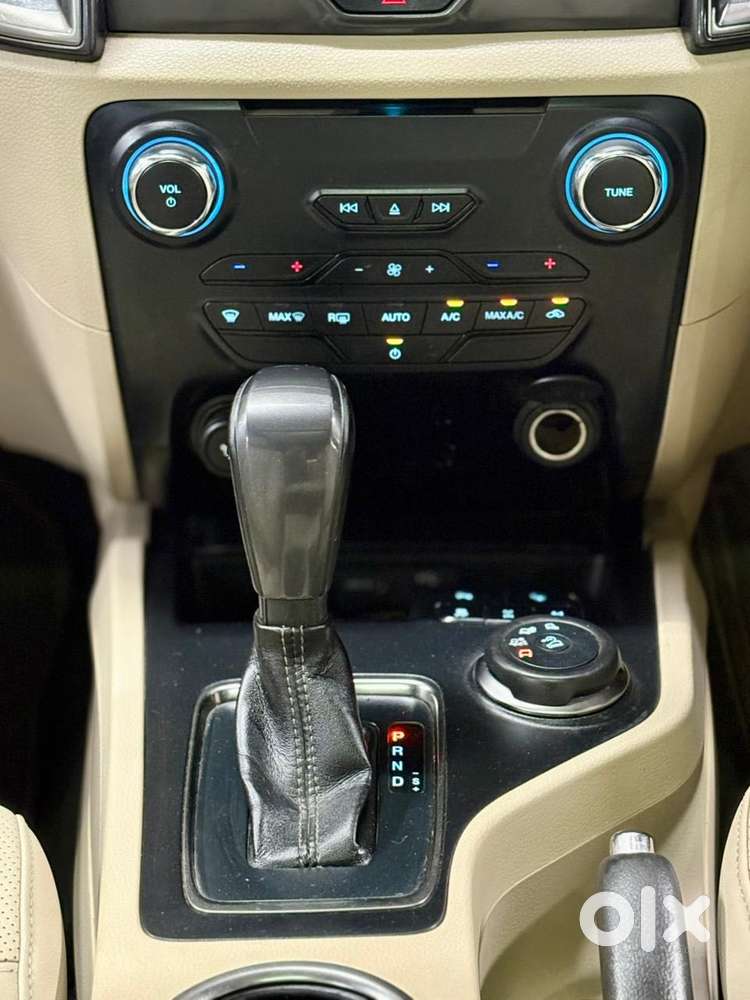 Ford Endeavour 3.2 Titanium At 4x4, 2016, Diesel