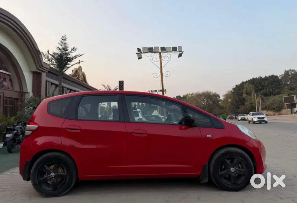Honda Jazz 2012 Petrol 65000 Km Driven