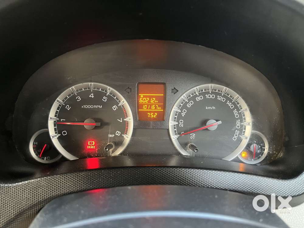 Maruti Suzuki Swift Dzire 1.2 Vxi Bsiv, 2013, Petrol