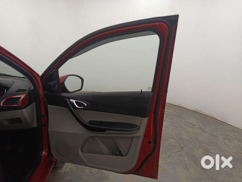 Tata Tiago 1.2 Revotron Xz Plus, 2019, Petrol