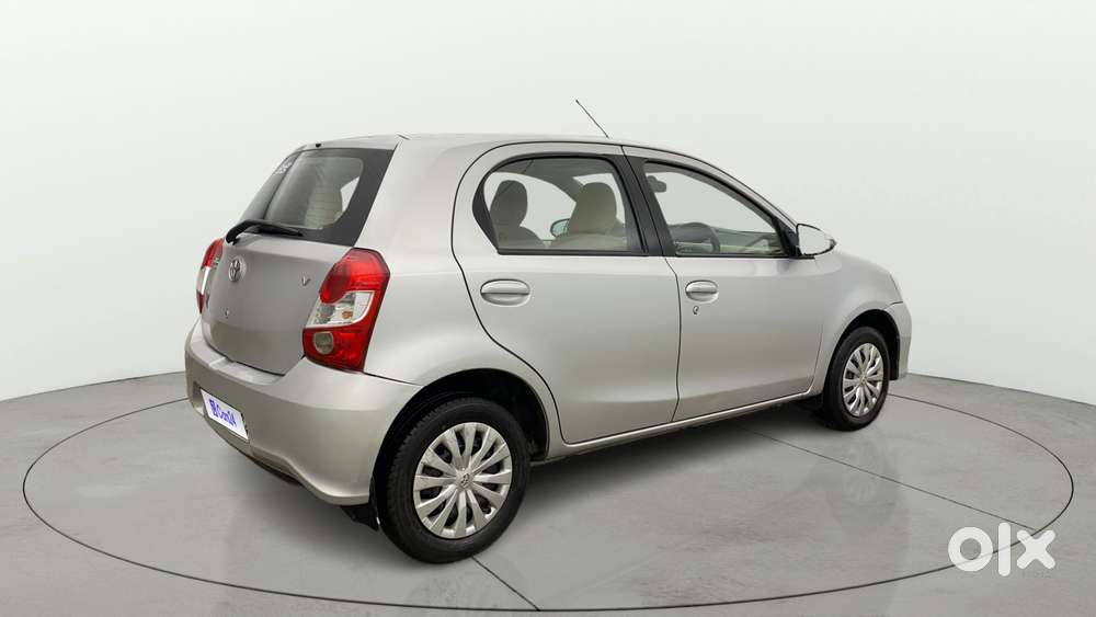 Toyota Etios Liva 1.2 V, 2017, Petrol