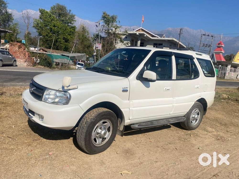 Tata Safari