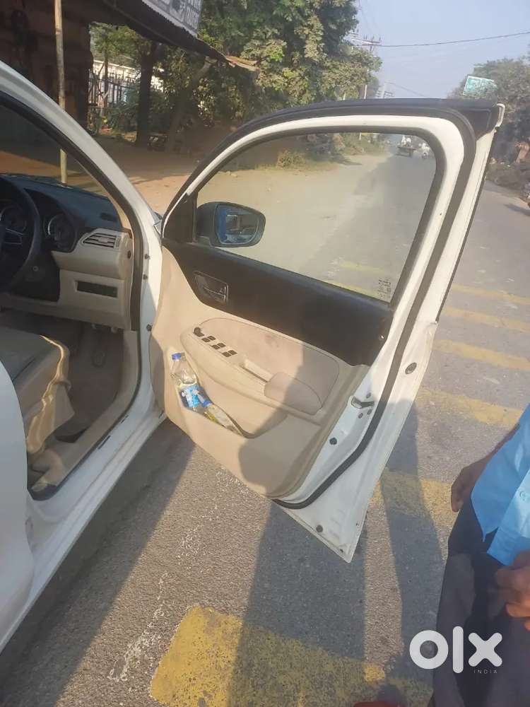 Maruti Suzuki Swift Dzire 2017 Diesel 55000 Km Driven