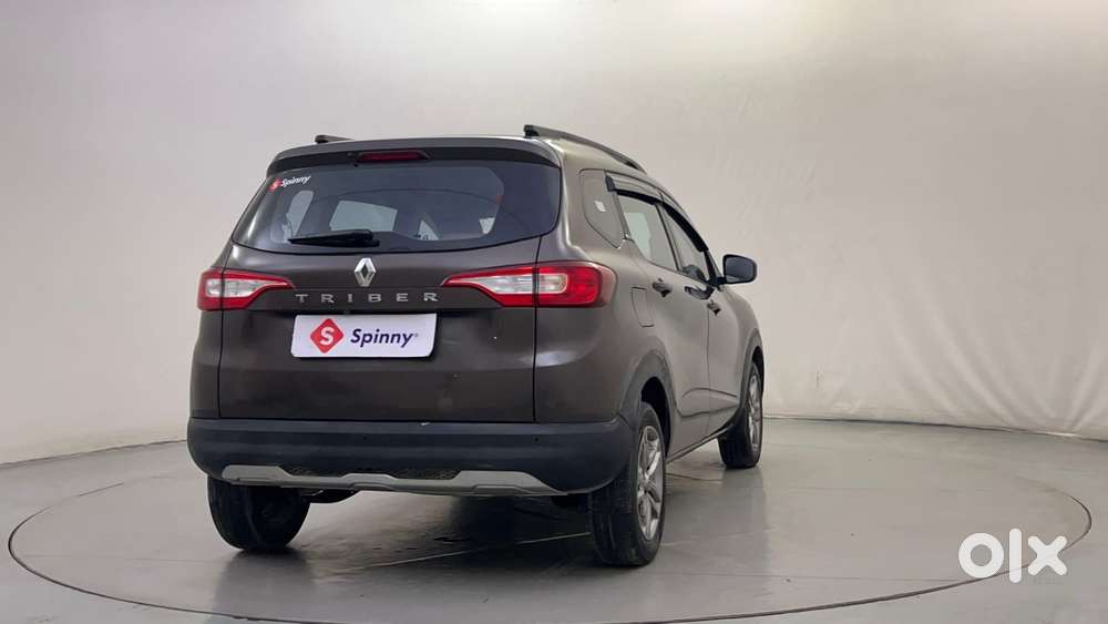 Renault Triber Rxz Easy-r Amt, 2021, Petrol