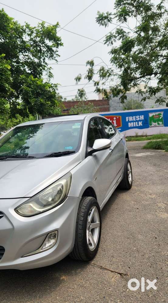 Hyundai Verna, 2013