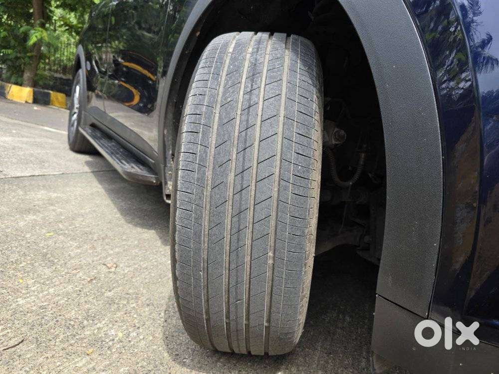Mahindra Xuv700 2.2 Ax 7 Diesel At Luxury Pack Str, 2024, Diesel