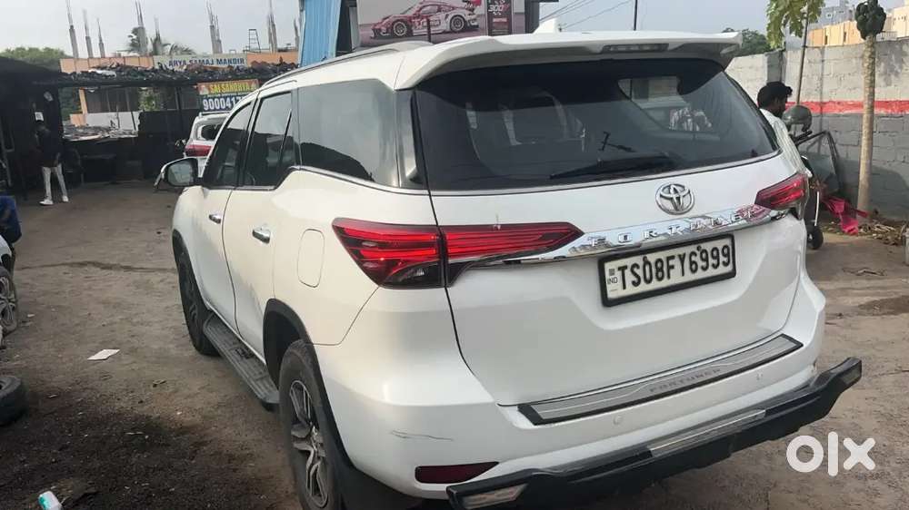 Toyota Fortuner Diesel 2018 At