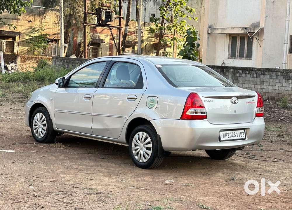 Toyota Etios, 2013, Petrol
