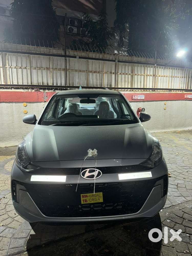 Hyundai Aura, 2025, Cng & Hybrids