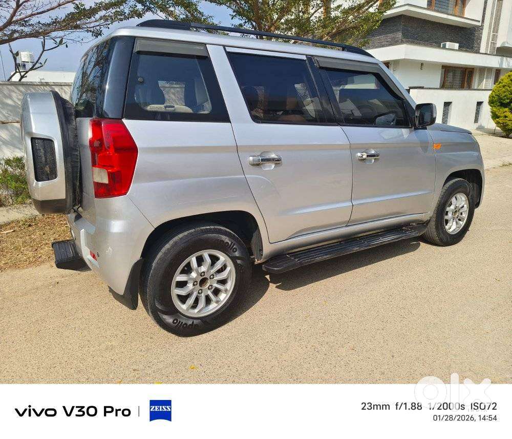 Mahindra Tuv 300 T8, 2016, Diesel