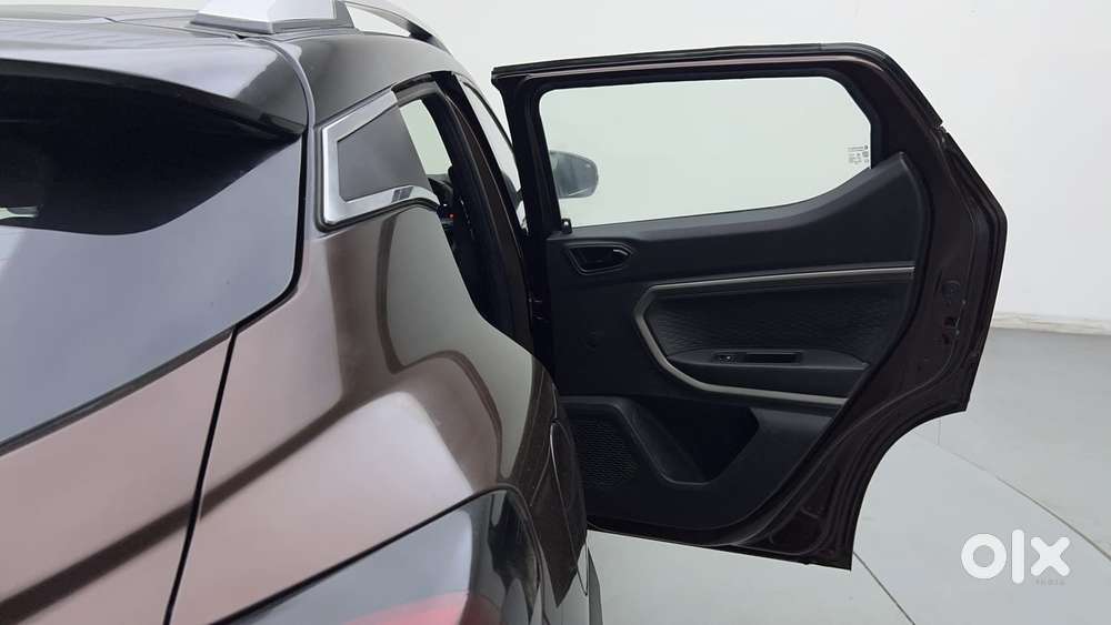 Renault Kiger Rxz Turbo Cvt, 2022, Petrol