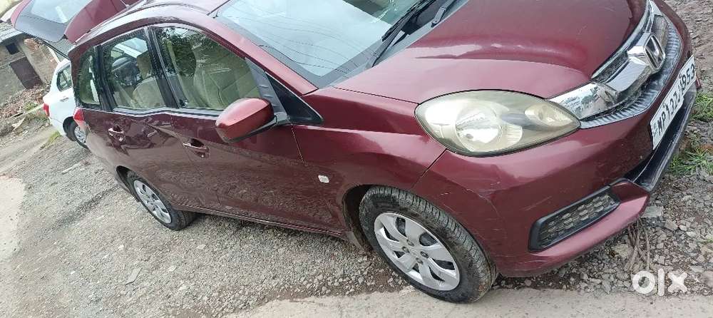 Honda Mobilio 1.5 2015 डीज़ल मैन्युअल