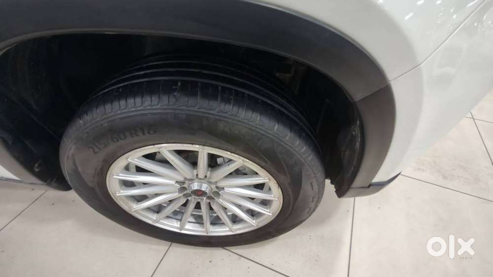 Maruti Suzuki Brezza 1.5 Zxi At Smart Hybrid, 2021, Petrol