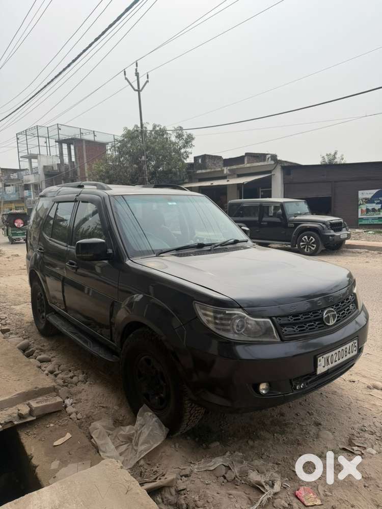 Tata Safari Storme 2014