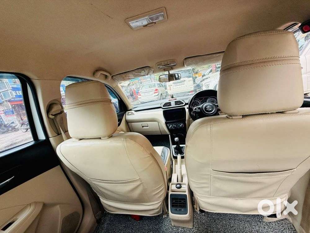 Maruti Suzuki Dzire 1.2 Vxi, 2023, Petrol
