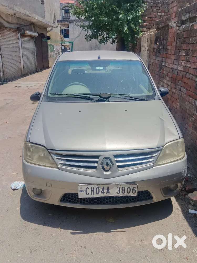 Mahindra Logan Petrol 2007