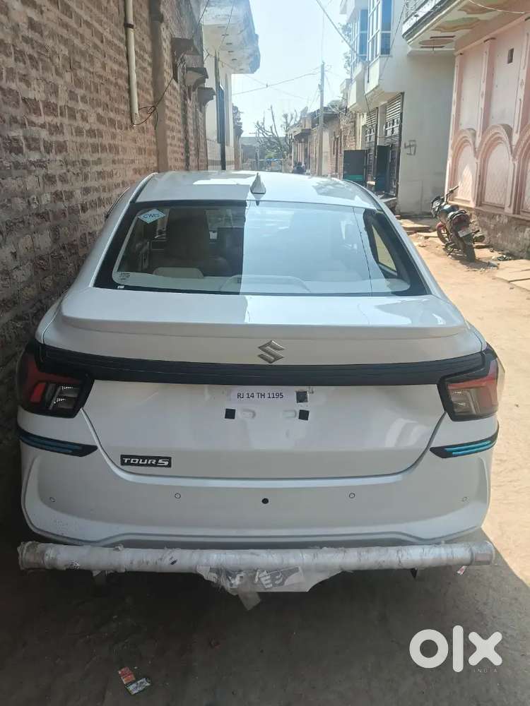 Maruti Suzuki Dzire 2026 Cng & Hybrids 3000 Km Driven