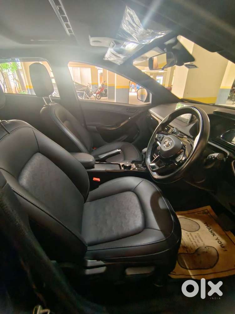 Tata Nexon Dark Edition - Xza+